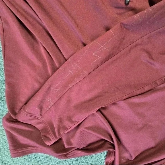 Cutter & Buck Men's XXL 1/2 Zip Pullover CB DryTec Burgundy Geo Long Sleeve NWT - Picture 8 of 10